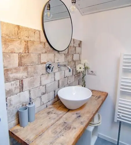 Fuoriporta Affitti Brevi - Corte 4 Con Parcheggio Gratuito *